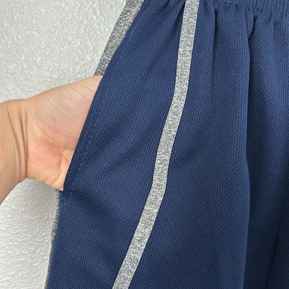 Boys blue shorts - Picture 2 of 5
